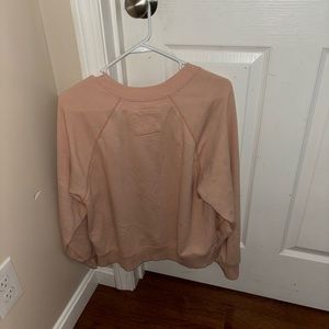 American Eagle light pink crew neck.